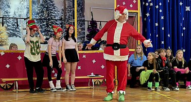 Mikołajkowy koncert w Szkole Podstawowej Integracyjnej-54837