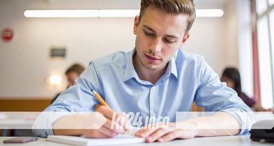 W poniedziałek ruszają próbne egzaminy maturalne i ósmoklasistów-55825