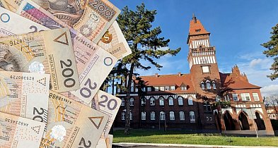 Ponad 30 tysięcy złotych na gazety i magazyny dla ratusza