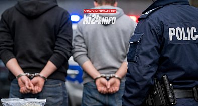 Nerwowe zachowanie zdradziło 26-latka. Dwaj zatrzymani z narkotykami