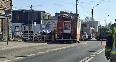 Poczwórna kraksa na skrzyżowaniu Św. Ducha i Długiej