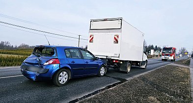 Potrójna kraksa na trasie do Bydgoszczy. Są utrudnienia