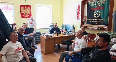 Pracownicy IKS „Solino” kontynuują głodówkę