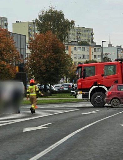 Kolizja na rąbińskim skrzyżowaniu. Są utrudnienia-53181