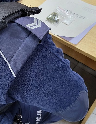 Kontrola drogowa i narkotyki: 35-latek z zarzutem-55705