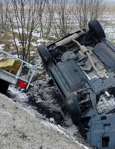 Dwie kolizje na DK62. Jedna przez prędkość, druga przez pierwszeństwo-56056