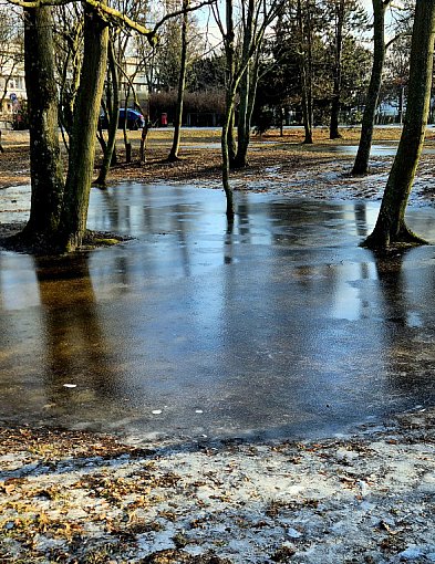 POV INOWROCŁAW:  Spacer po Solankach i… zamarznięte jeziora? ❄️