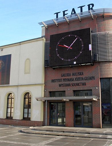 Miliony na teatr. Co zmieni się za kulisami?