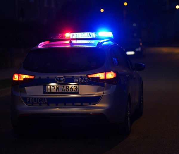 31-latek zmarł podczas policyjnej interwencji na osiedlu Nowym-52761