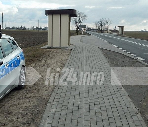 Nie dość, że jechał za szybko, to jeszcze po alkoholu-53367