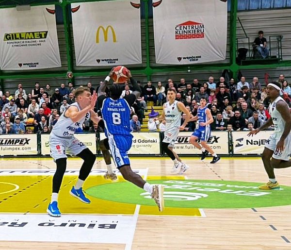 Noteć nie sprostała liderowi. Wyjazdowa porażka Biało-Niebieskich-53726