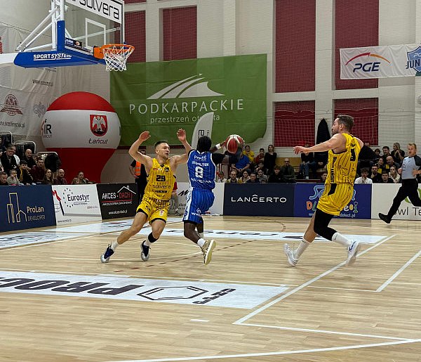 Noteć dzielnie walczyła, ale ponownie przegrała-54242