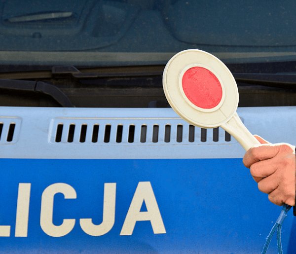 Kierował mimo cofniętych uprawnień. Sprawa trafi do sądu-54365