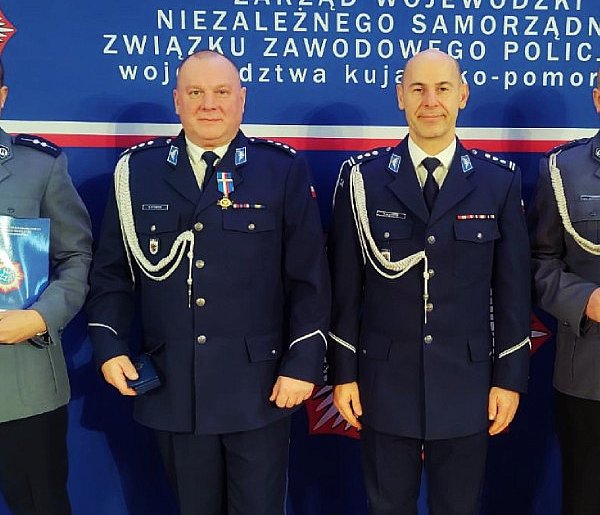 „Kryształowe Serca” dla policjantów z Inowrocławia-54648