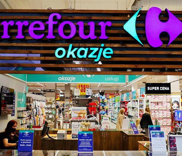 Resort rolnictwa rekomenduje przejęcie sieci sklepów Carrefour-54643