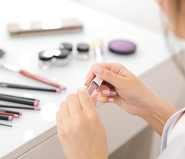 Nie używaj tych kosmetyków. GIS ostrzega przed produktami-54660