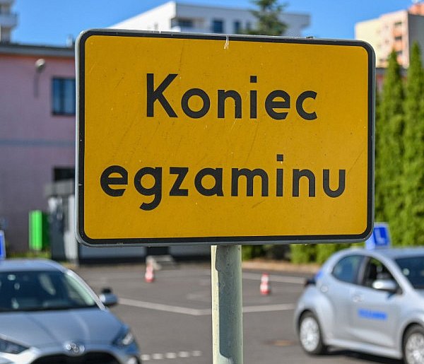 Po 12 latach wzrosną stawki opłat za wydanie prawa jazdy-54796