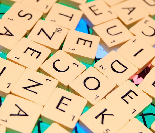 To słowo podbiło polską młodzież! Młodzieżowe Słowo Roku 2025 już wybrane-54936