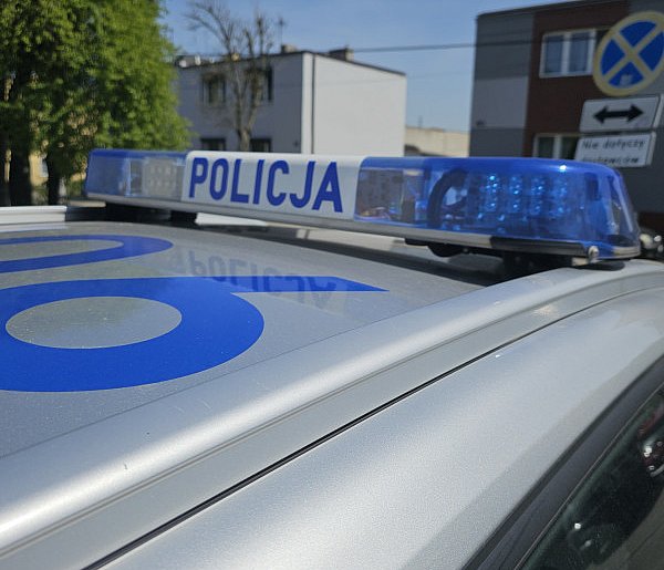 Skok na tira z burakami i szalona ucieczka przez dwa powiaty-54930