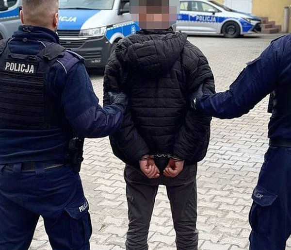Trzech poszukiwanych wpadło w ręce policji-55185