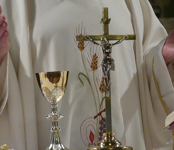 Obowiązkowe święto dla katolików. Wtedy trzeba iść do kościoła-55498