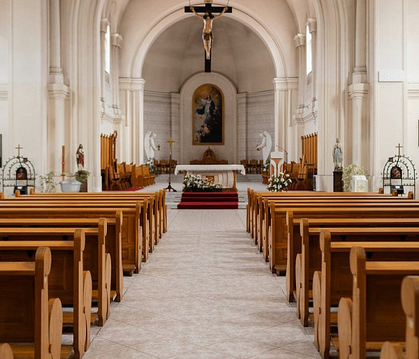 Miliony na Kościół w 2026 roku. Państwo co roku dokłada do duchownych-55519