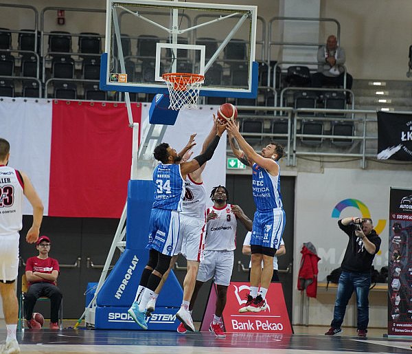 A mówią, że cudów nie ma! Niespodzianka kolejki! Noteć triumfuje w Łodzi-55798