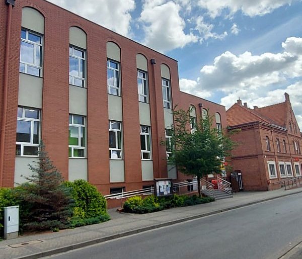 W Gniewkowie w piątek prelekcja i premiera filmu-55942