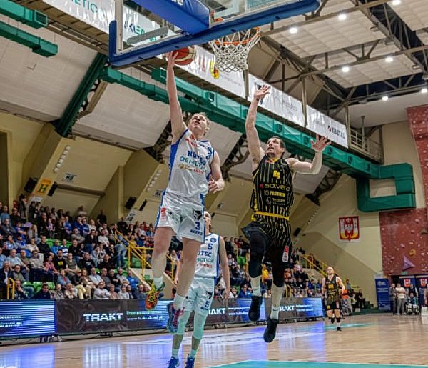 Przed Notecią wyjazd do beniaminka