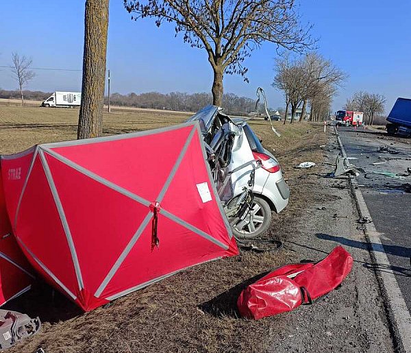Groźny wypadek na DK15. Jest ofiara śmiertelna. Droga zablokowana