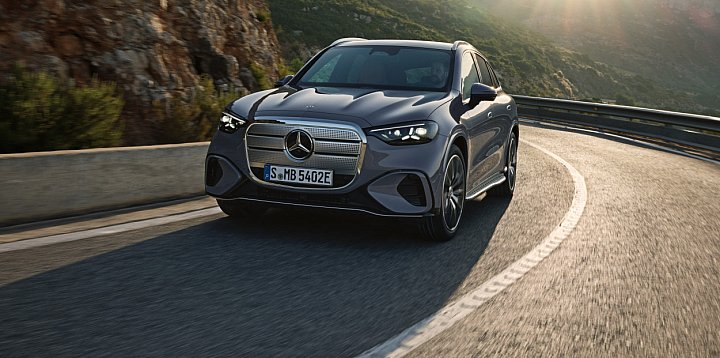 Nowy Mercedes-Benz GLC z technologią EQ-52386