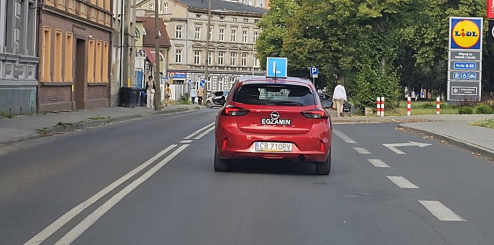 Dokąd na prawko? Oto najnowszy ranking szkół jazdy-54407