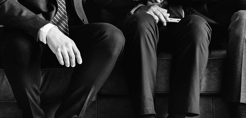 Czym różni się zorganizowana grupa przestępcza od związku przestępczego?