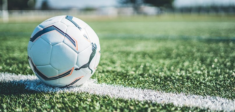 Jakie jest znaczenie sprintów w nowoczesnej piłce nożnej?