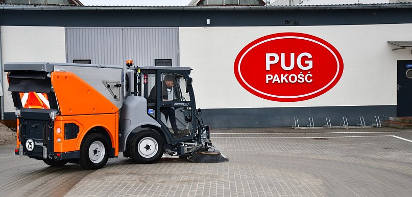 Gmina Pakość stawia na czystsze ulice i bezpieczeństwo. Oto nowy sprzęt