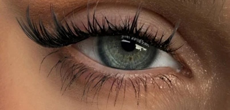 Perfekcyjne rzęsy bez wychodzenia z domu — poznaj metodę Bondlylashes