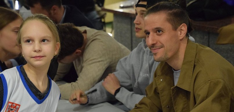 Koszykarze Noteci pożegnali się z kibicami