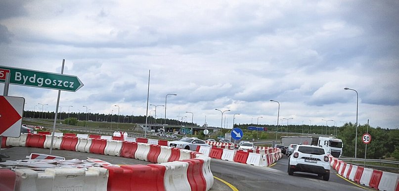 Objazd już działa. Tak teraz wygląda przejazd w stronę Bydgoszczy [ZDJĘCIA]