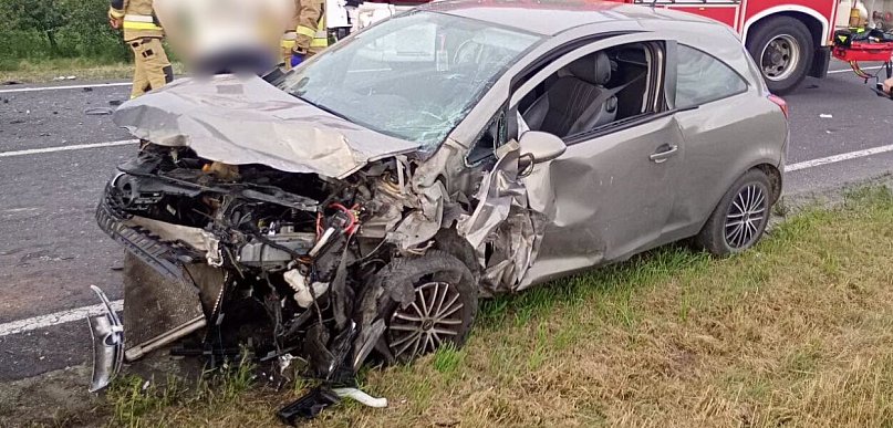 Sześć osób rannych po zderzeniu na DW251. Lądował śmigłowiec LPR