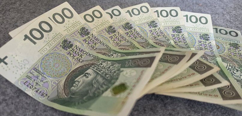 Kończy się ważny termin dla rodziców. Chodzi o 800 plus