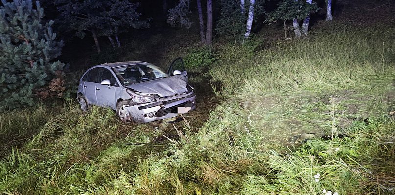 Groźny wypadek. Zderzenia motocykla z citroenem. Są poszkodowani - 52273