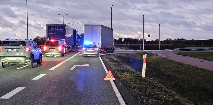 Wielokilometrowy korek na trasie z Torunia do Inowrocławia - 53681