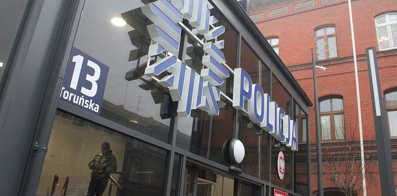 67-latka z Inowrocławia przyłapana z narkotykami. Było tego prawie 300 porcji - 53798