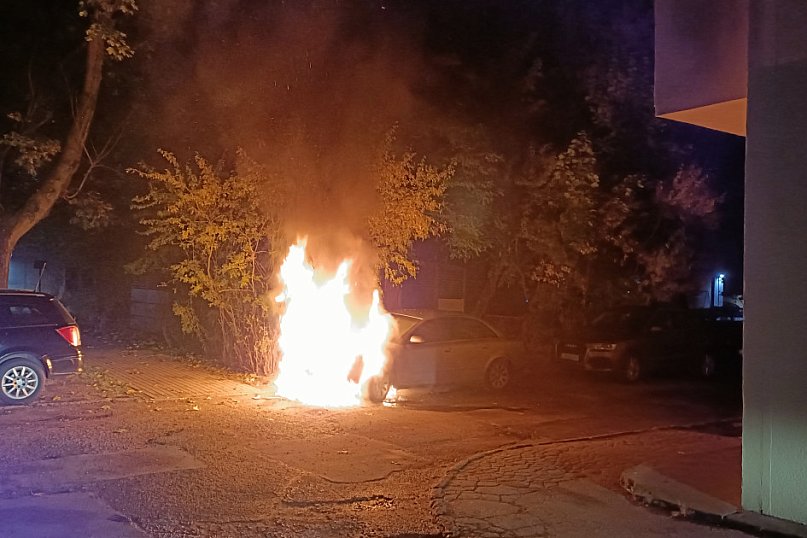 Pożar samochodu na osiedlu Nowym