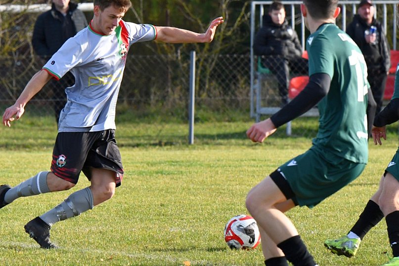 Orłowianka Orłowo - Dąb Barcin