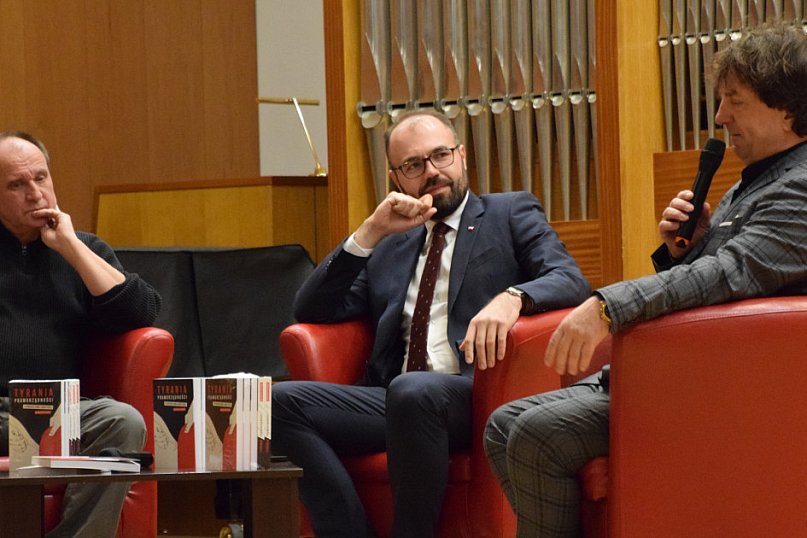 Spotkanie z Pawłem Kukizem i Krzysztofem Szczuckim