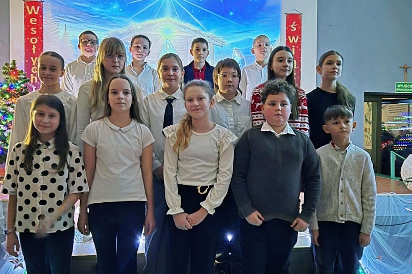 „Światło w ciemności” – jasełka o hejcie, empatii i szacunku