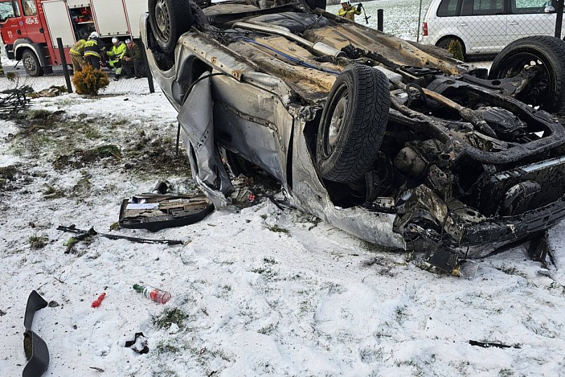 Dachowanie w Strzelnie