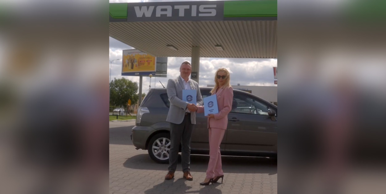 Kolejny sponsor dołącza do Biało-Niebieskich