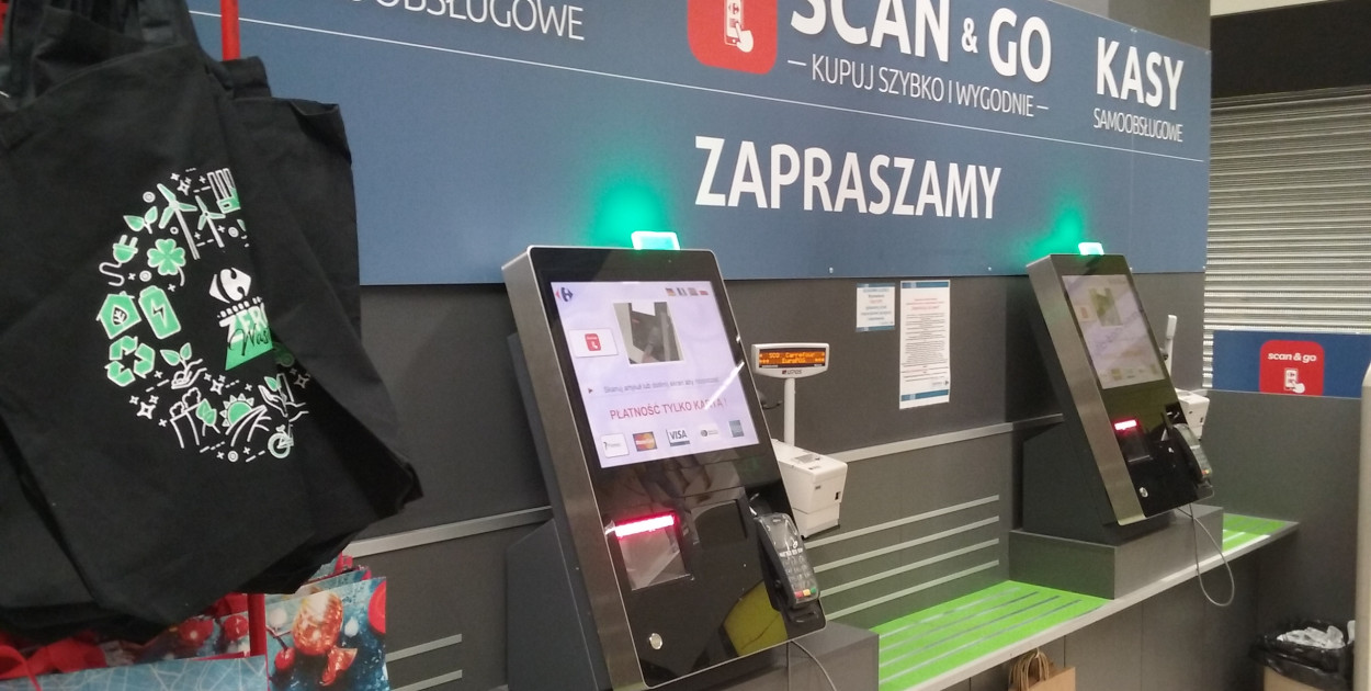 Gigant handlowy może opuścić kraj. Ma w Polsce 800 sklepów